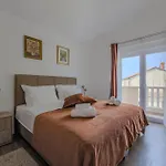בית נופש Amazing In With Sauna *